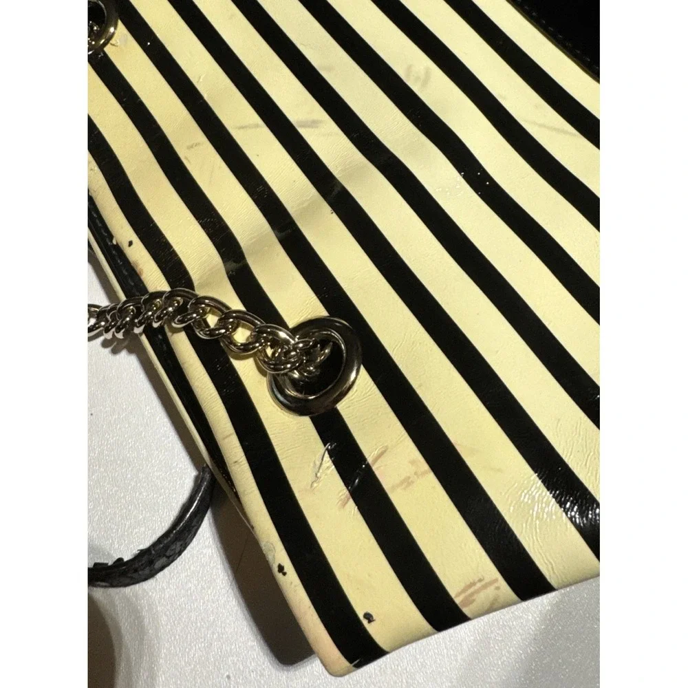 Kate Spade New York Striped Handbag Normal Wear And Tear Makings And Wear